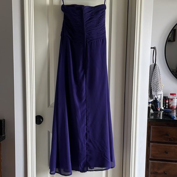 💜 Long strapless Bridesmaid Dress 💜 - Picture 3 of 5